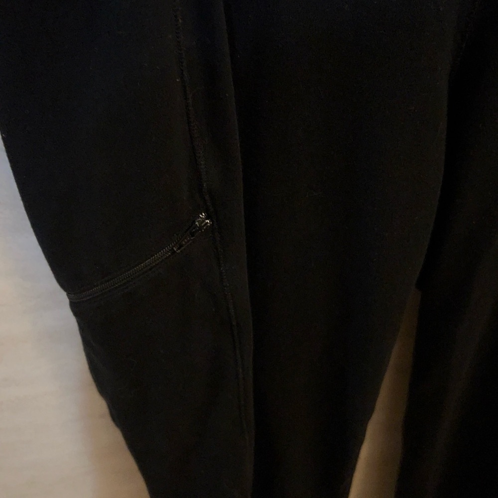 Eileen Fisher black pull-on leggings - Picture 3 of 5